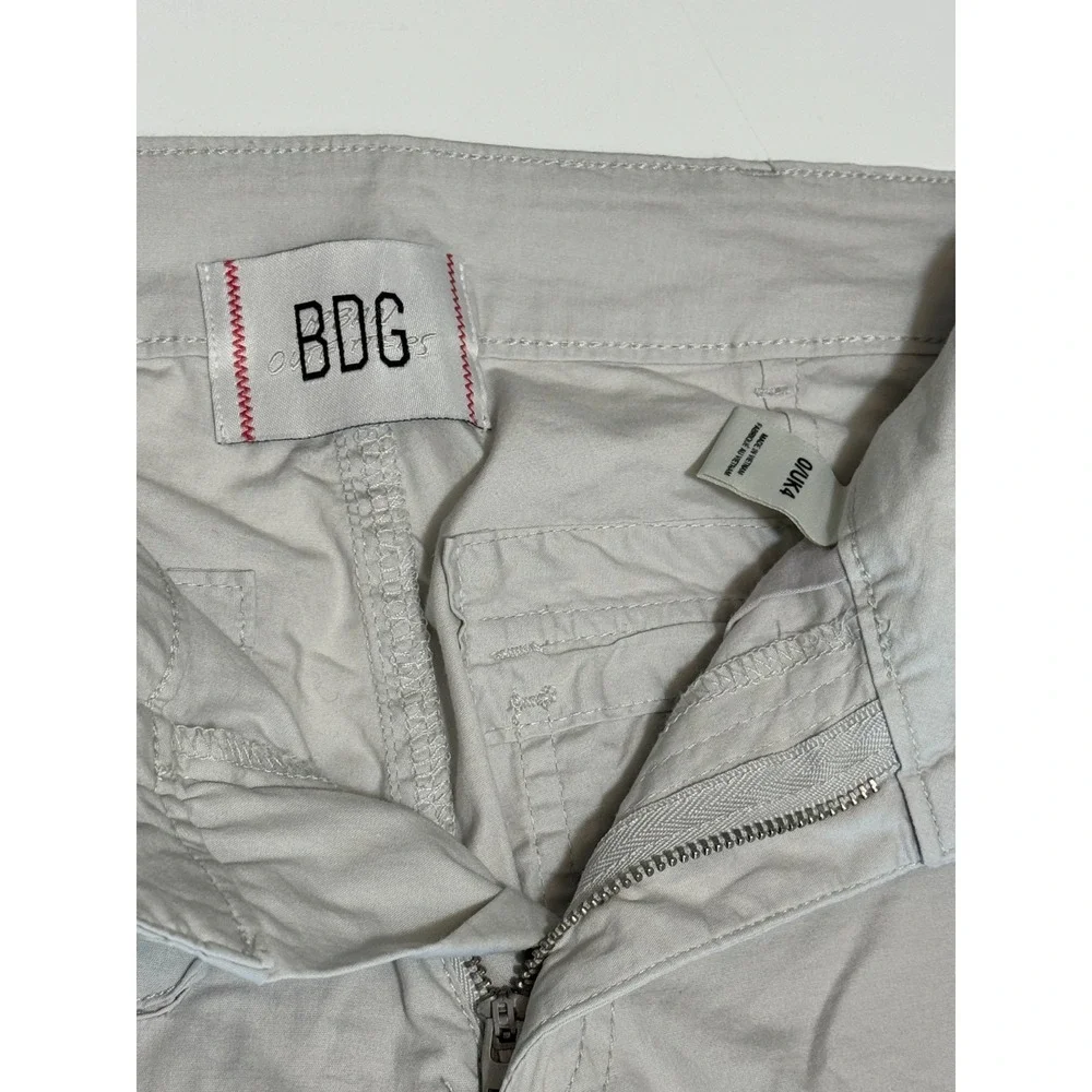 Urban Outfitters BDG Womens  Sz 0 XS Beige  Y2K Cargo Pants With Pockets